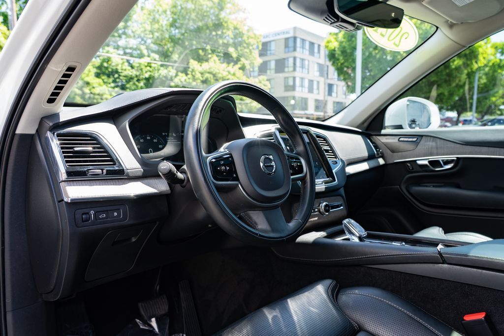 2021 Volvo XC90 Recharge Plug-In Hybrid T8 Inscription 6 Passenger Beaverton OR