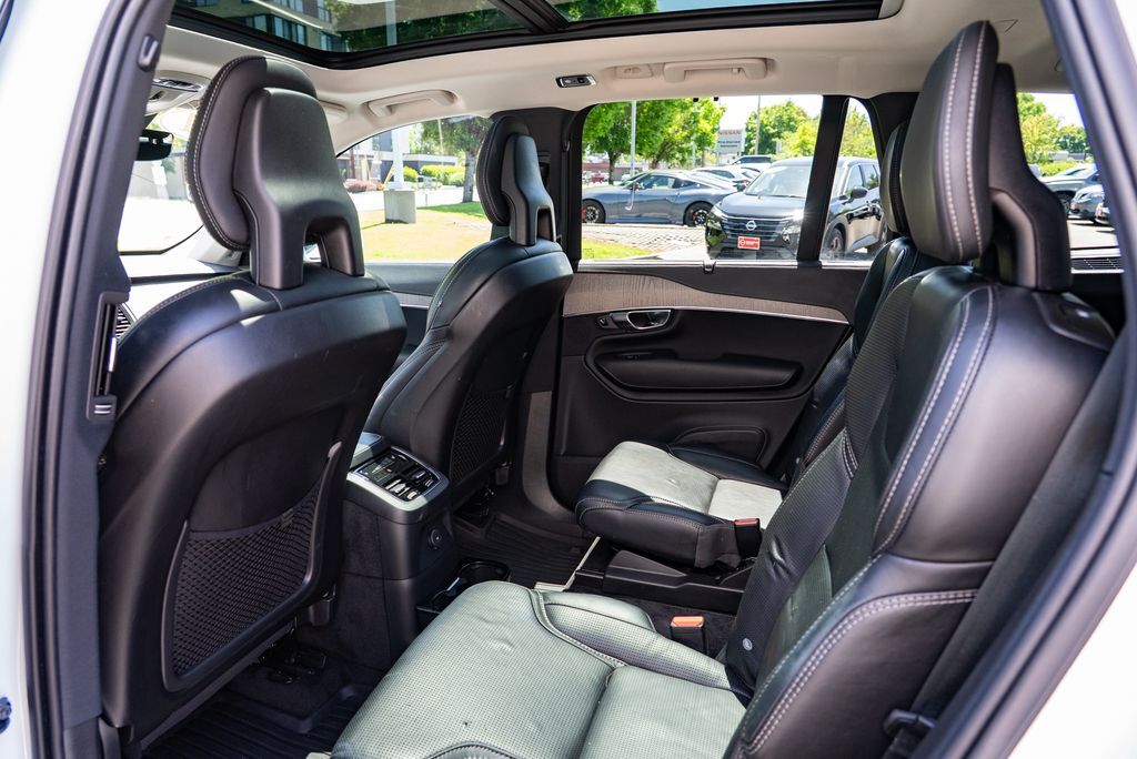 2021 Volvo XC90 Recharge Plug-In Hybrid T8 Inscription 6 Passenger Beaverton OR