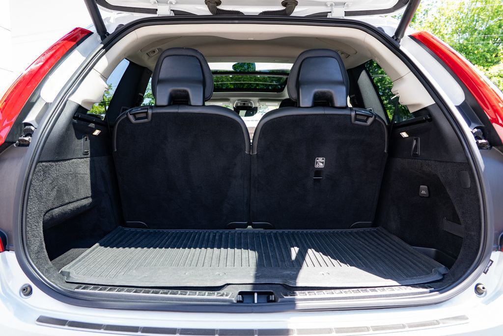 2021 Volvo XC90 Recharge Plug-In Hybrid T8 Inscription 6 Passenger Beaverton OR