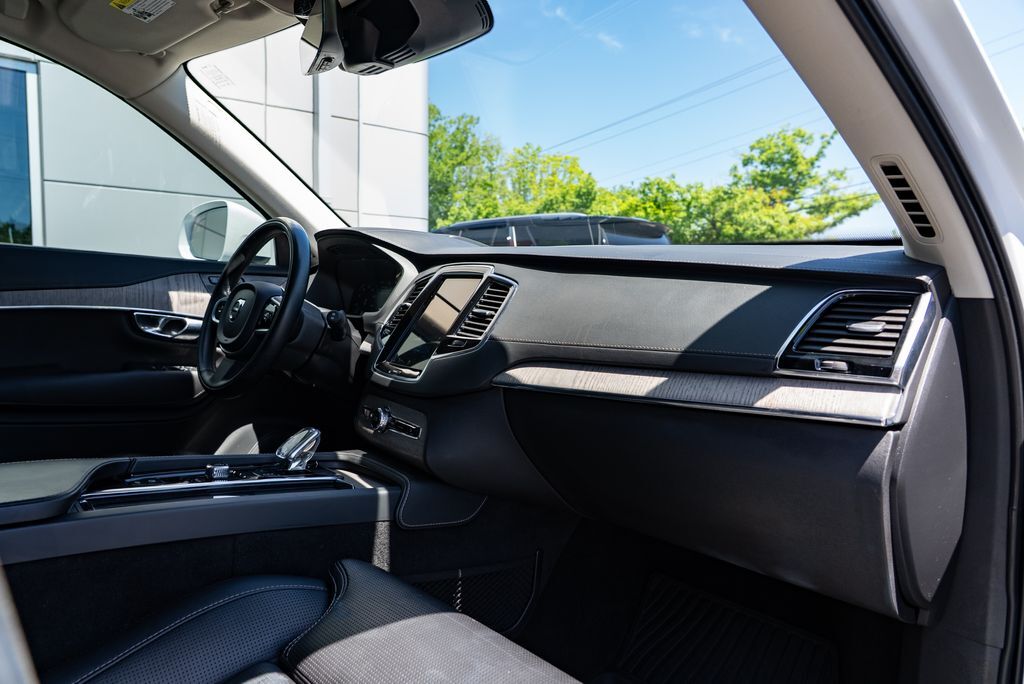 2021 Volvo XC90 Recharge Plug-In Hybrid T8 Inscription 6 Passenger Beaverton OR