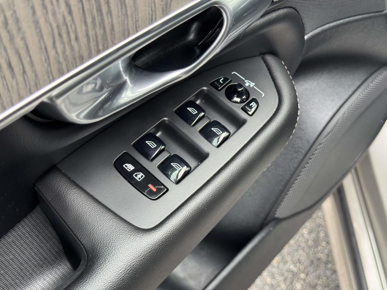 2021 Volvo XC90 Recharge Plug-In Hybrid T8 Inscription 7 Passenger Alexandria VA