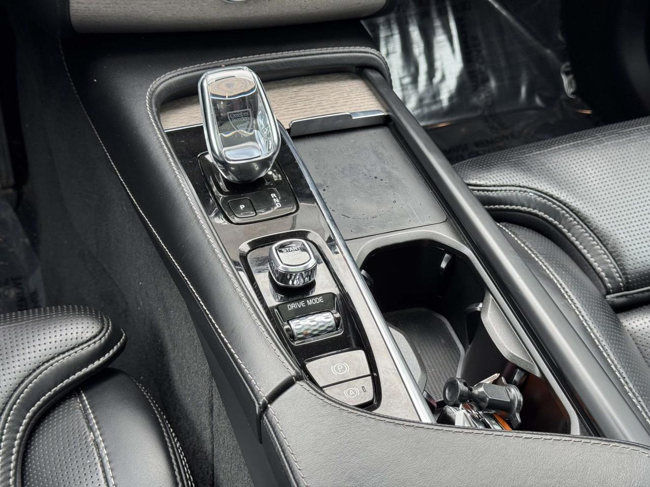 2021 Volvo XC90 Recharge Plug-In Hybrid T8 Inscription 7 Passenger Alexandria VA