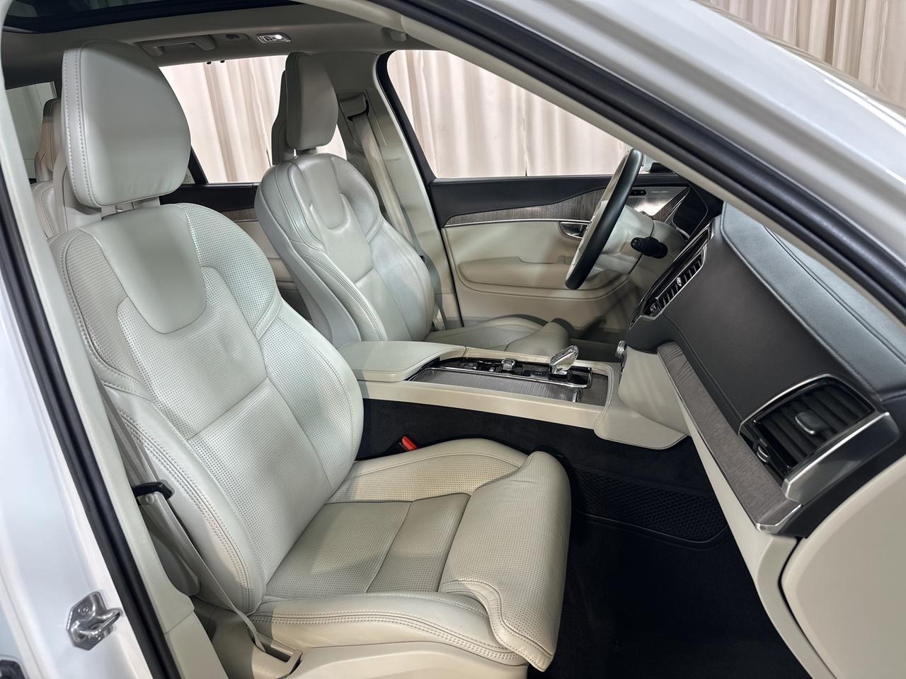 2021 Volvo XC90 Recharge Plug-In Hybrid T8 Inscription 7 Passenger Annapolis MD