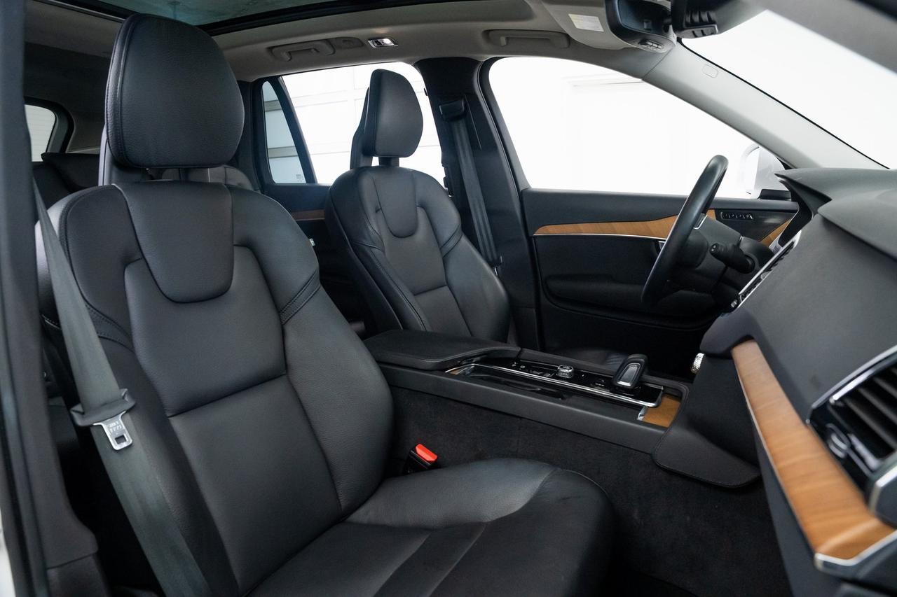 2021 Volvo XC90 Recharge Plug-In Hybrid T8 Inscription Expression 7 Passenger Advanced Package Climate Package Portland OR
