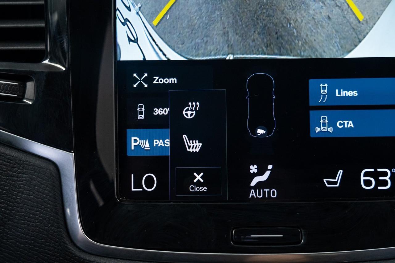 2021 Volvo XC90 Recharge Plug-In Hybrid T8 Inscription Expression 7 Passenger Advanced Package Climate Package Portland OR