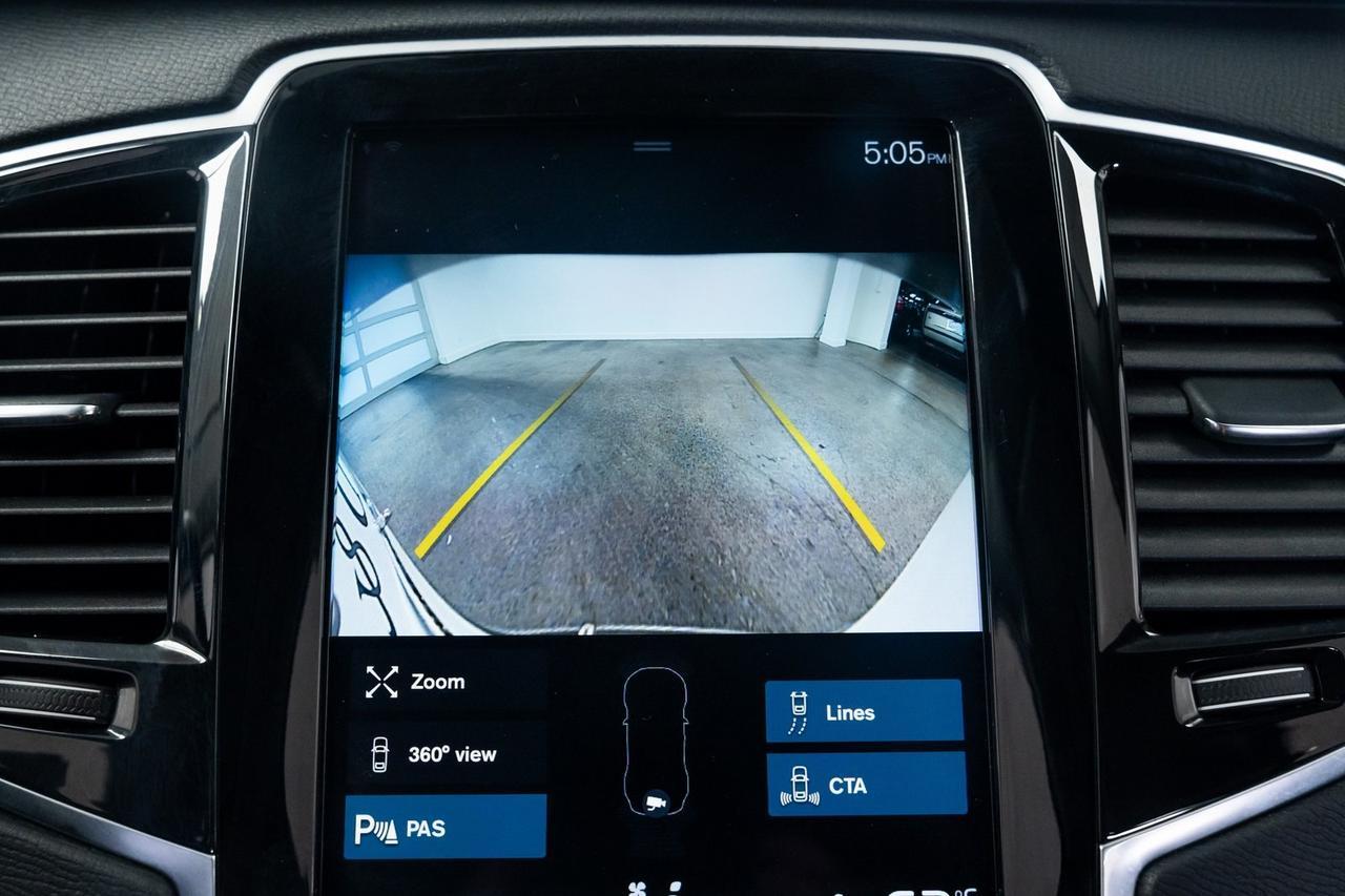 2021 Volvo XC90 Recharge Plug-In Hybrid T8 Inscription Expression 7 Passenger Advanced Package Climate Package Portland OR