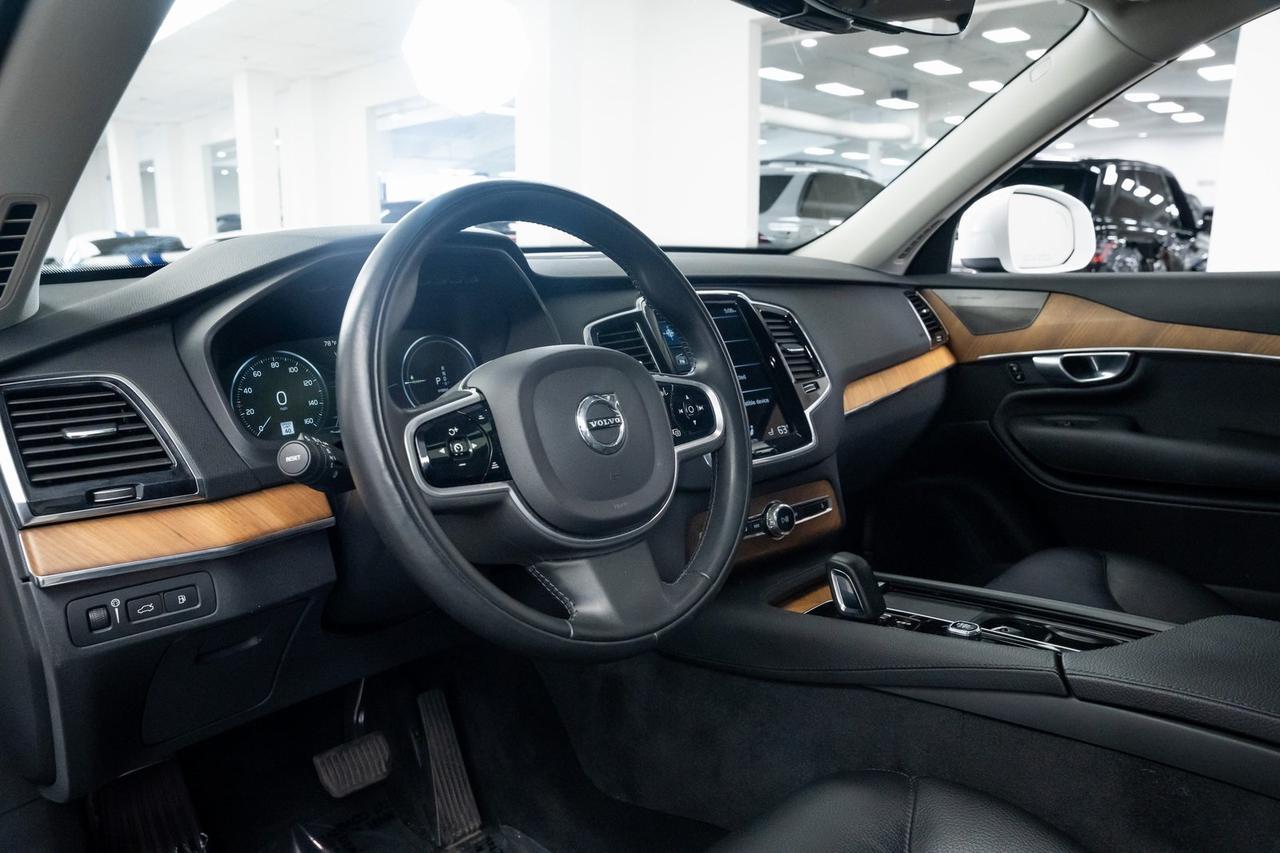 2021 Volvo XC90 Recharge Plug-In Hybrid T8 Inscription Expression 7 Passenger Advanced Package Climate Package Portland OR