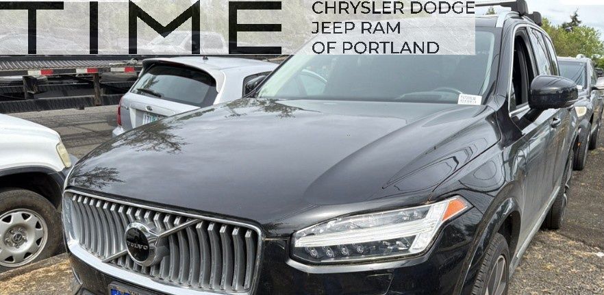 2021 Volvo XC90 Recharge Plug-In Hybrid T8 Inscription Expression 7 Passenger