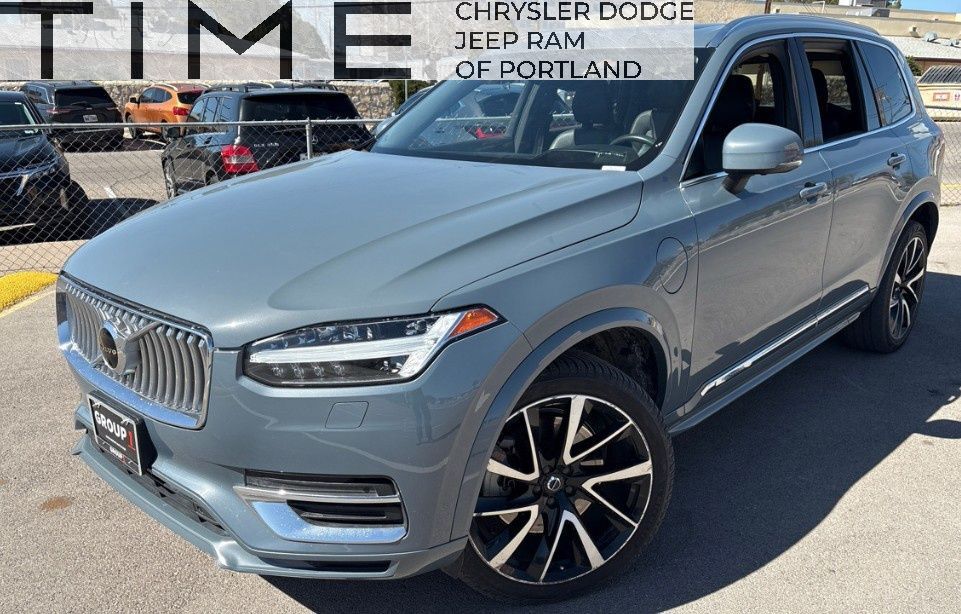 2021 Volvo XC90 Recharge Plug-In Hybrid T8 Inscription Expression 7 Passenger