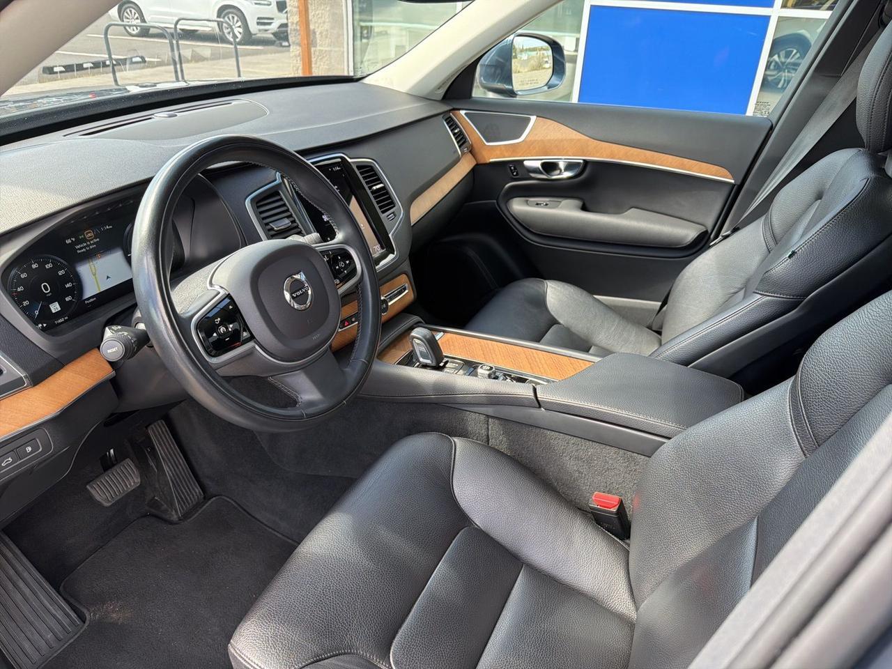 2021 Volvo XC90 Recharge Plug-In Hybrid T8 Inscription Expression 7 Passenger Bend OR