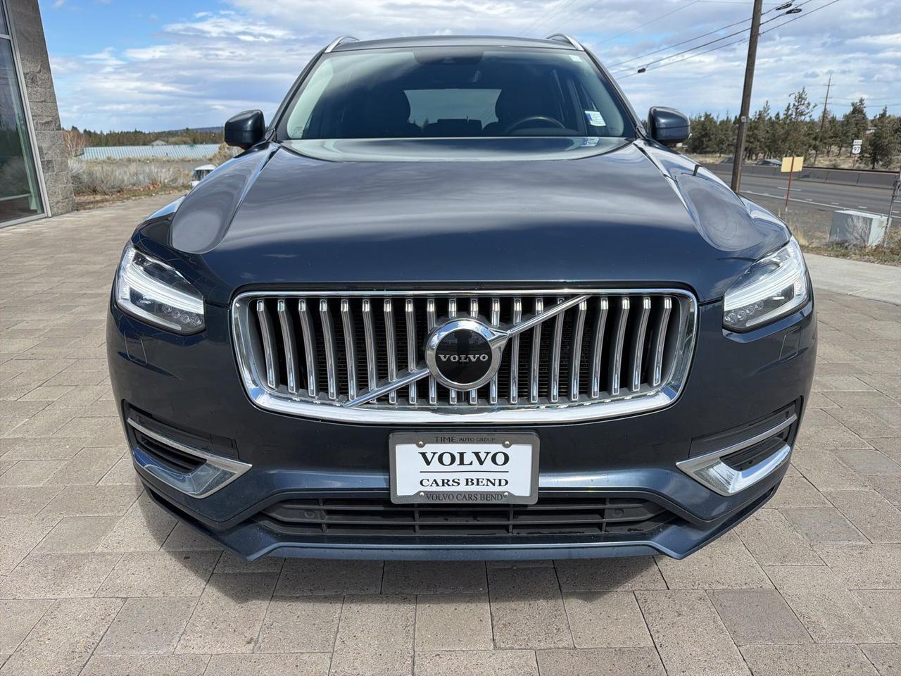 2021 Volvo XC90 Recharge Plug-In Hybrid T8 Inscription Expression 7 Passenger Bend OR