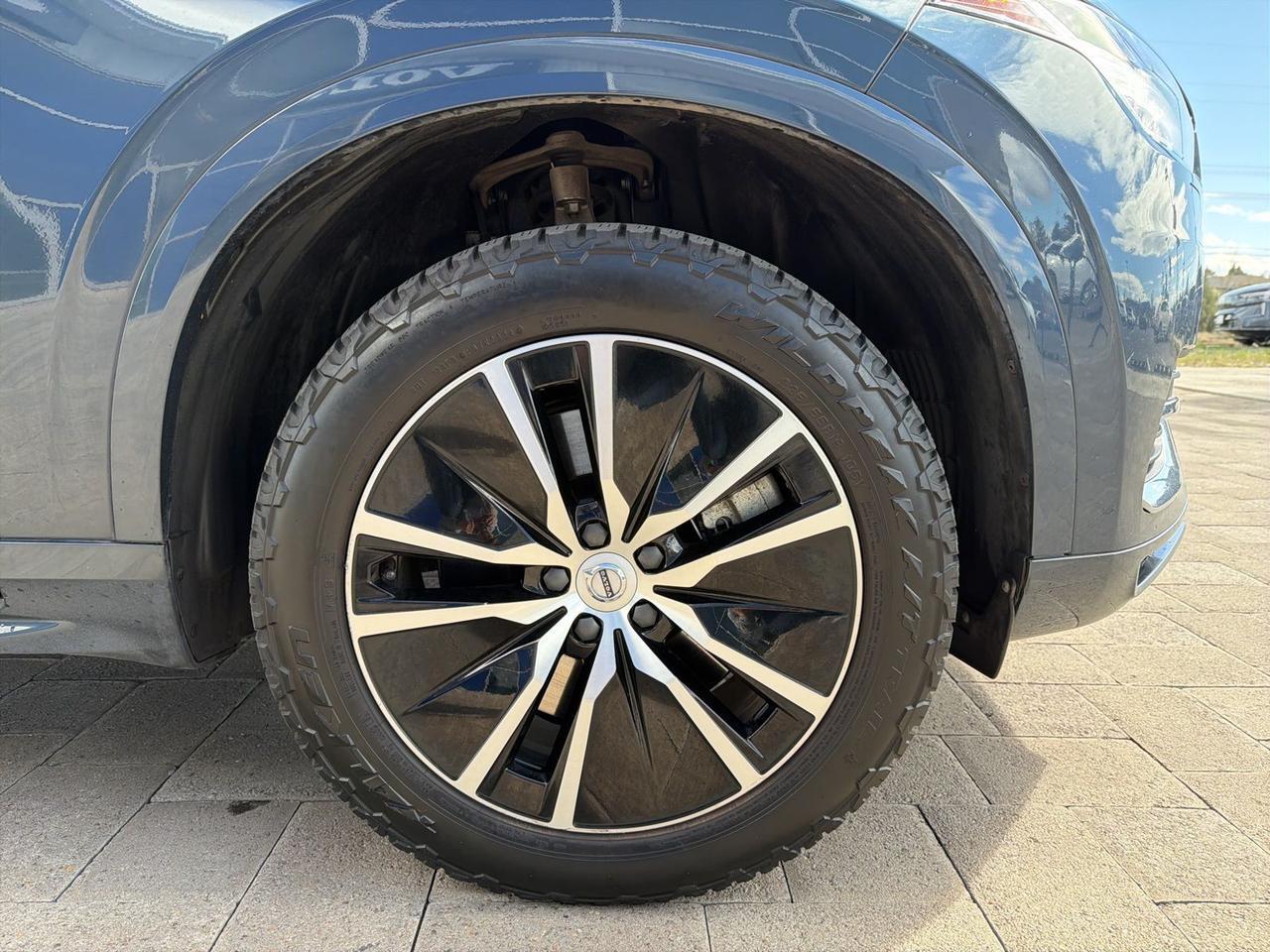 2021 Volvo XC90 Recharge Plug-In Hybrid T8 Inscription Expression 7 Passenger Bend OR