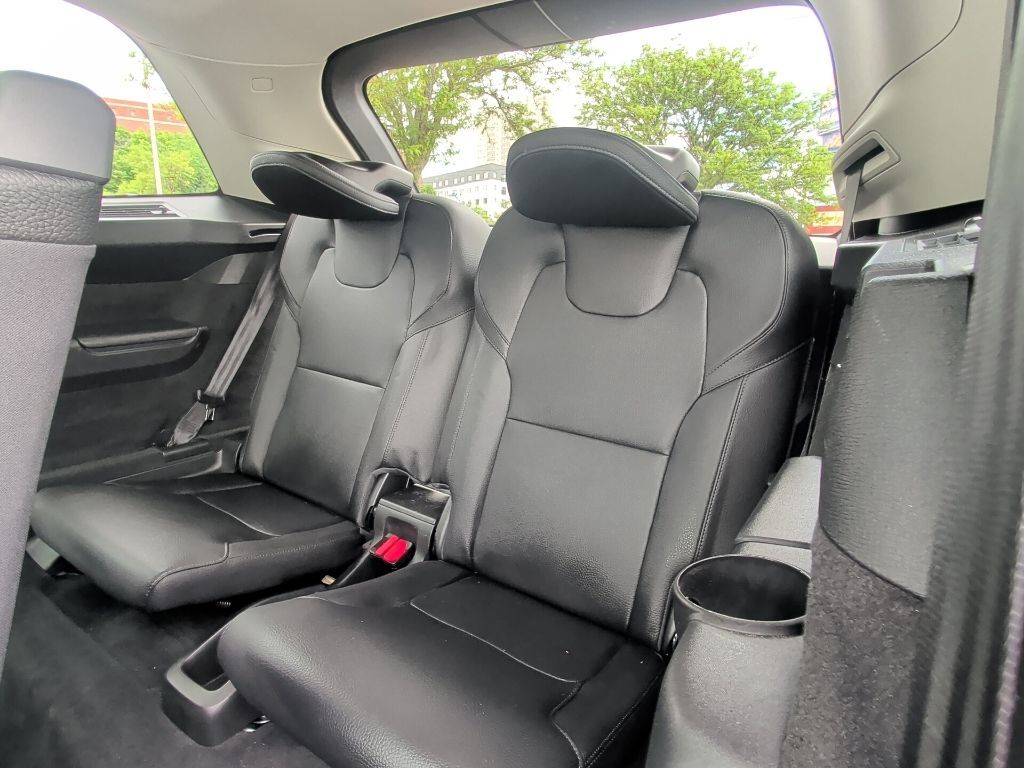 2021 Volvo XC90 Recharge Plug-In Hybrid T8 Inscription Expression 7 Passenger Worcester MA