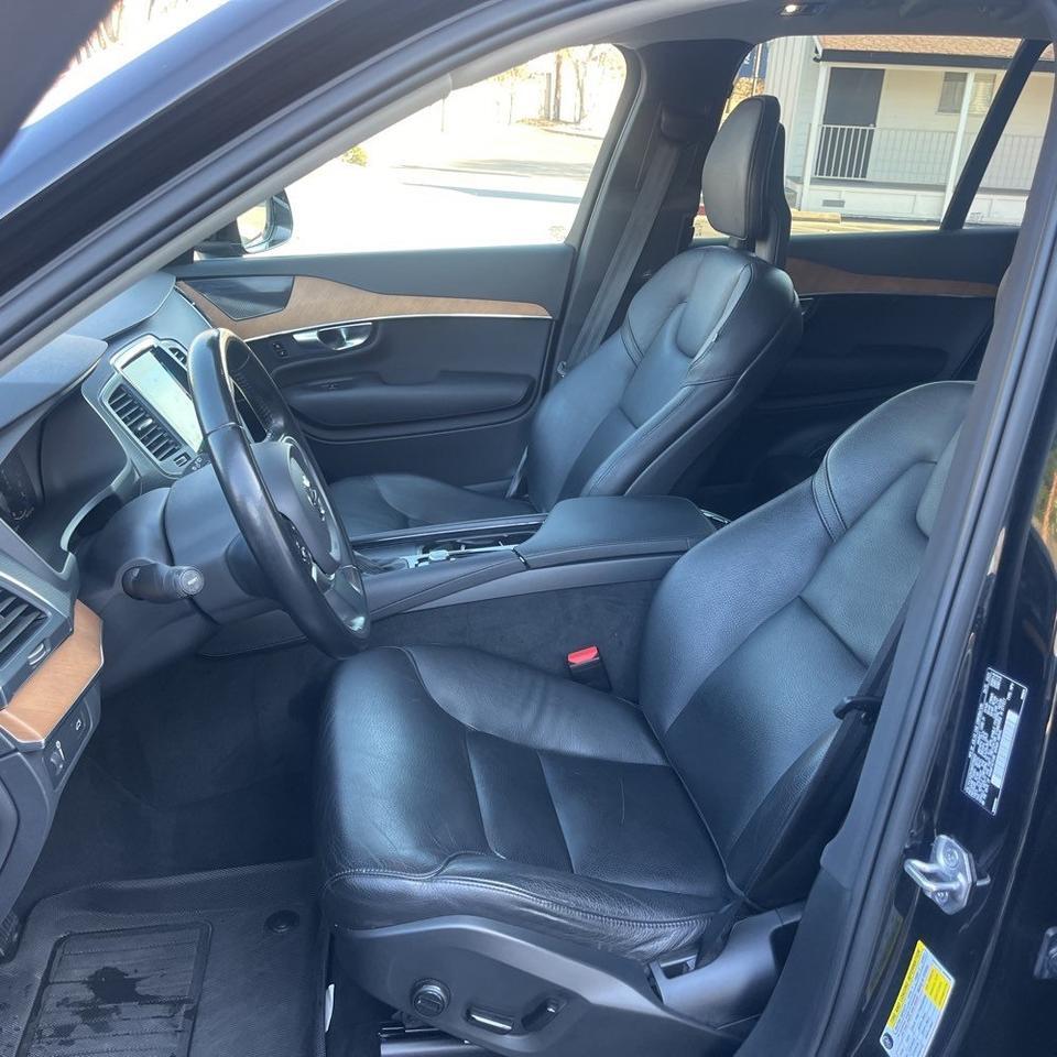 2021 Volvo XC90 T5 Momentum Adaptive Cruise Harman Kardon Sound Portland OR