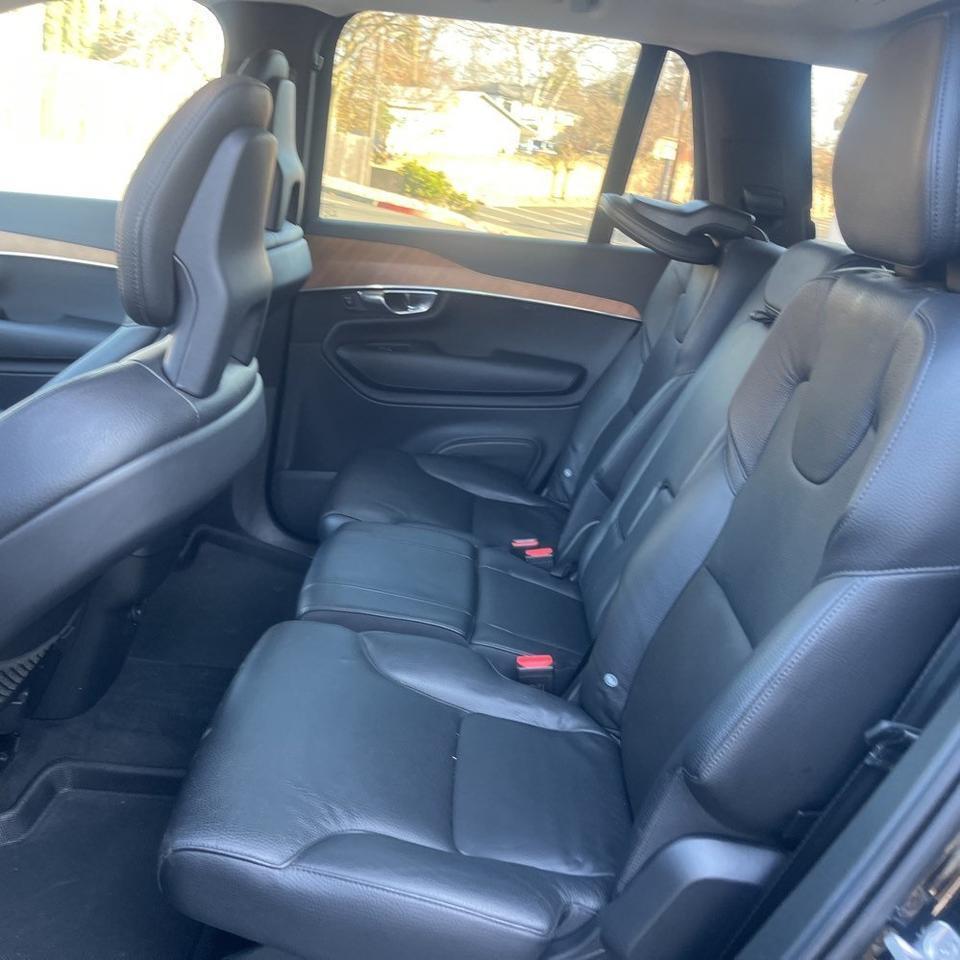 2021 Volvo XC90 T5 Momentum Adaptive Cruise Harman Kardon Sound Portland OR