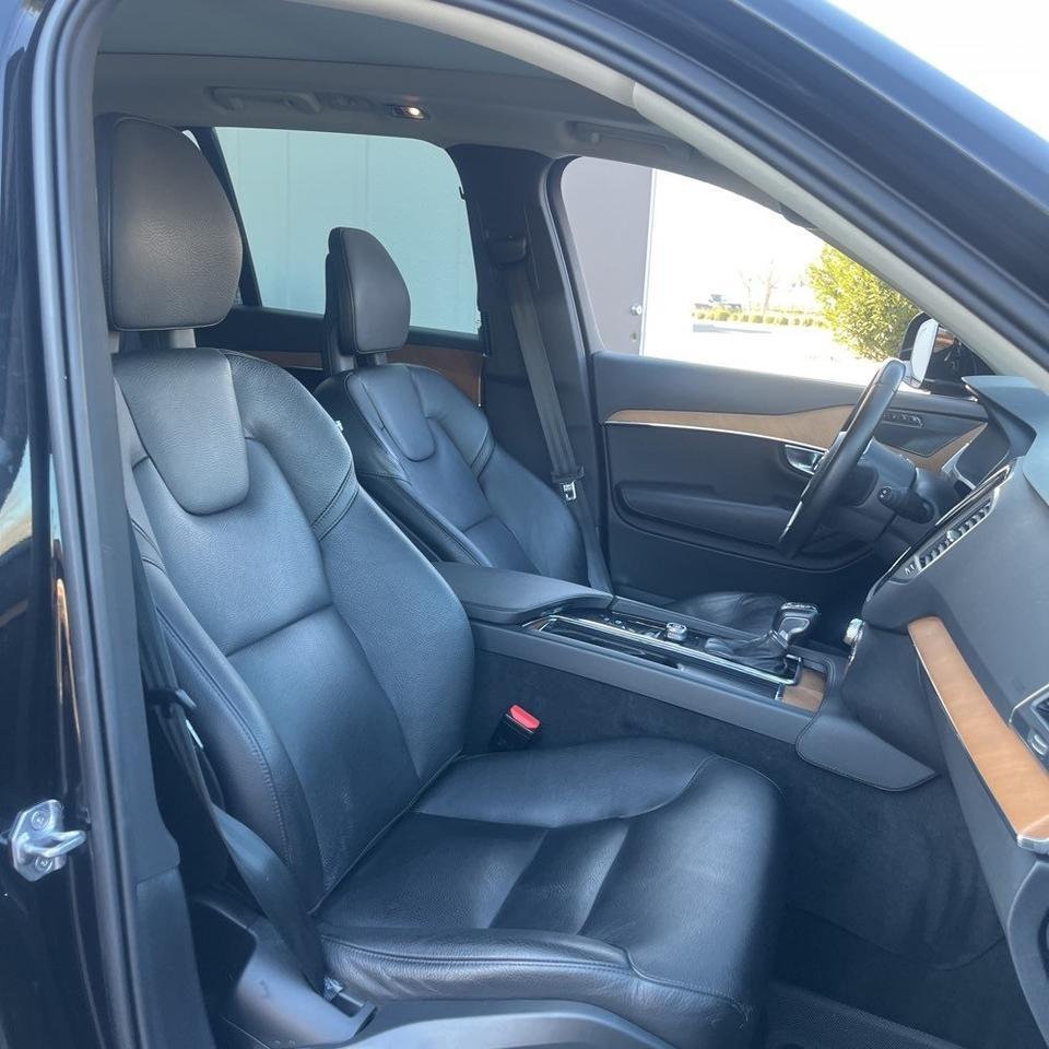 2021 Volvo XC90 T5 Momentum Adaptive Cruise Harman Kardon Sound Portland OR
