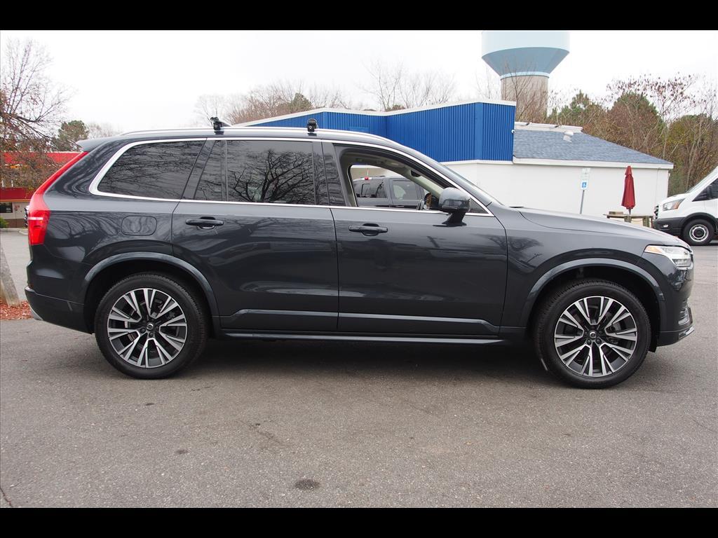 2021 Volvo XC90 T5 Momentum