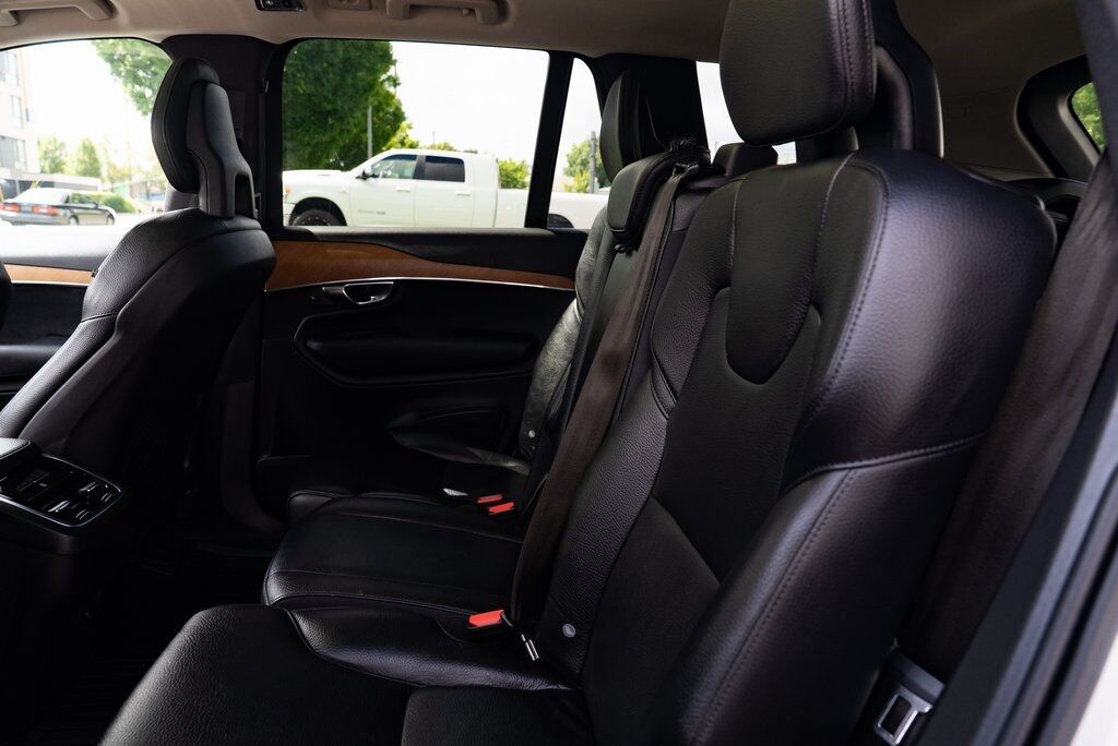 2021 Volvo XC90 T5 Momentum Beaverton OR