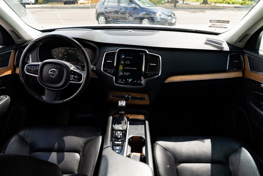 2021 Volvo XC90 T5 Momentum Beaverton OR