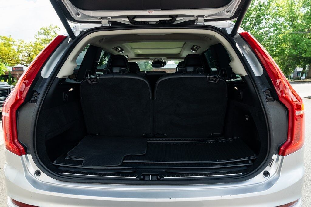 2021 Volvo XC90 T5 Momentum Beaverton OR