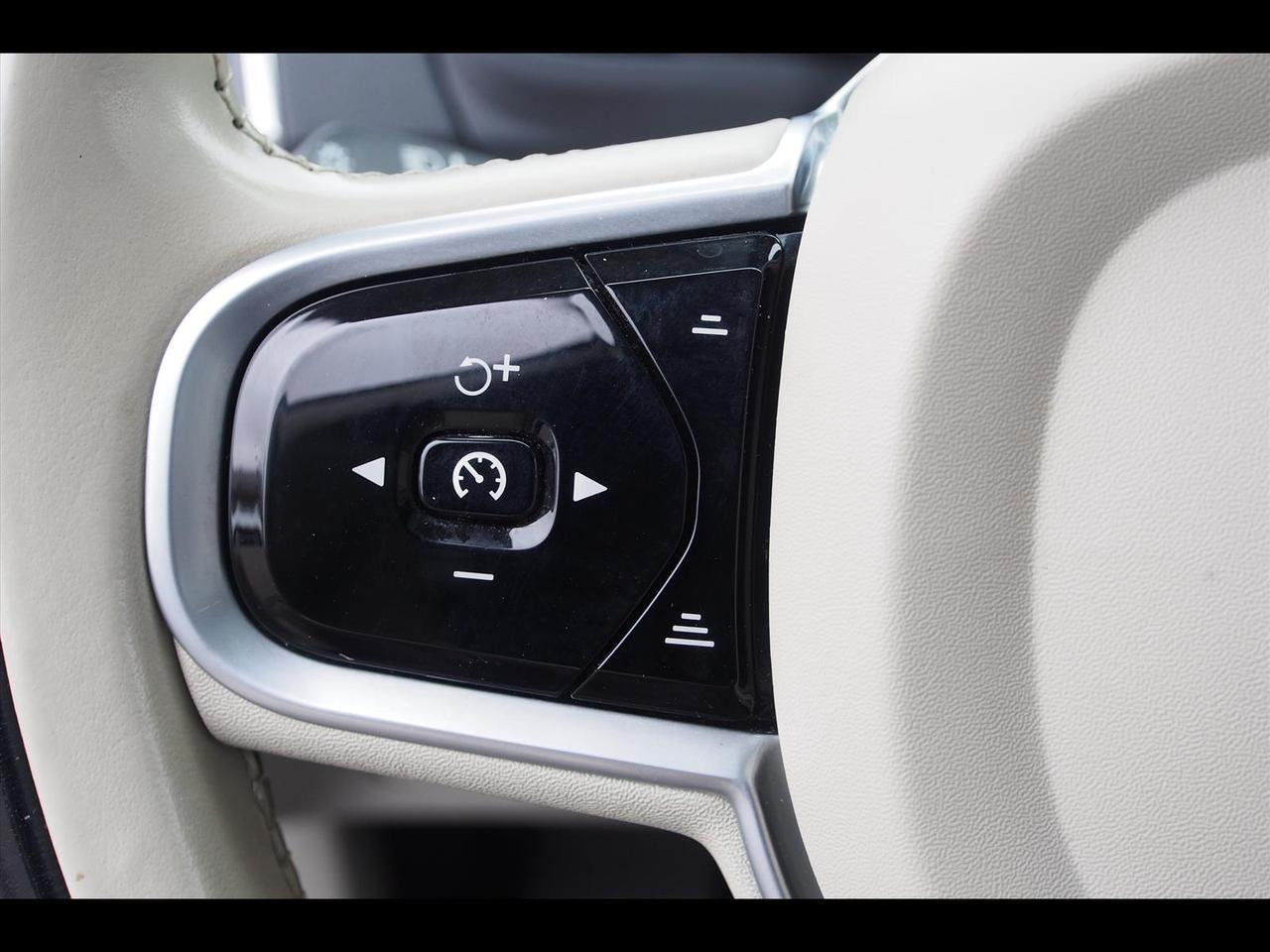 2021 Volvo XC90 T5 Momentum Raleigh NC