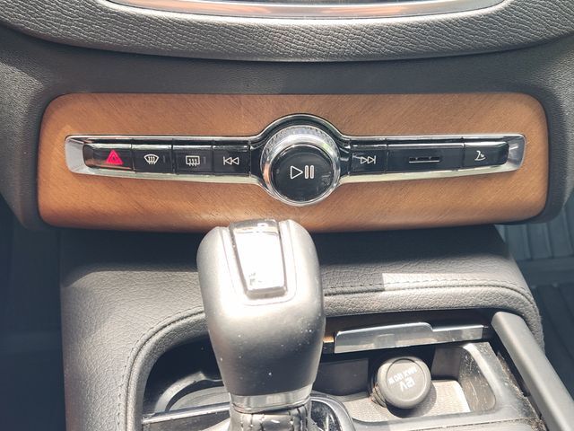 2021 Volvo XC90 T6 Momentum Grapevine TX