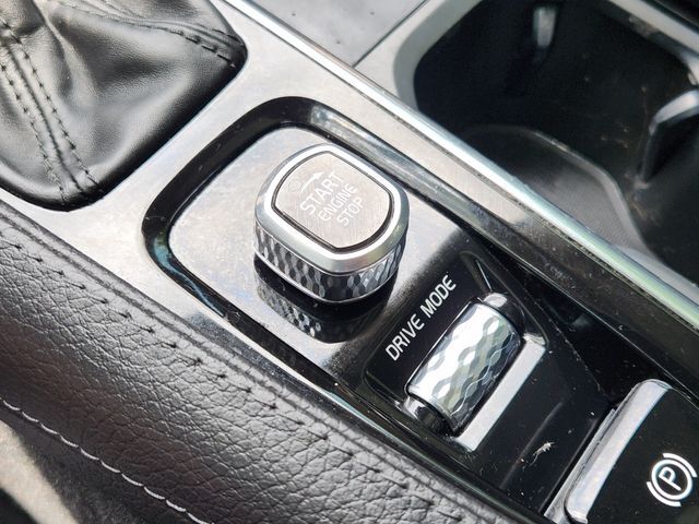 2021 Volvo XC90 T6 Momentum Grapevine TX
