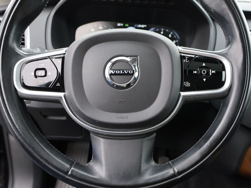 2021 Volvo XC90 T6 Momentum San Clemente CA