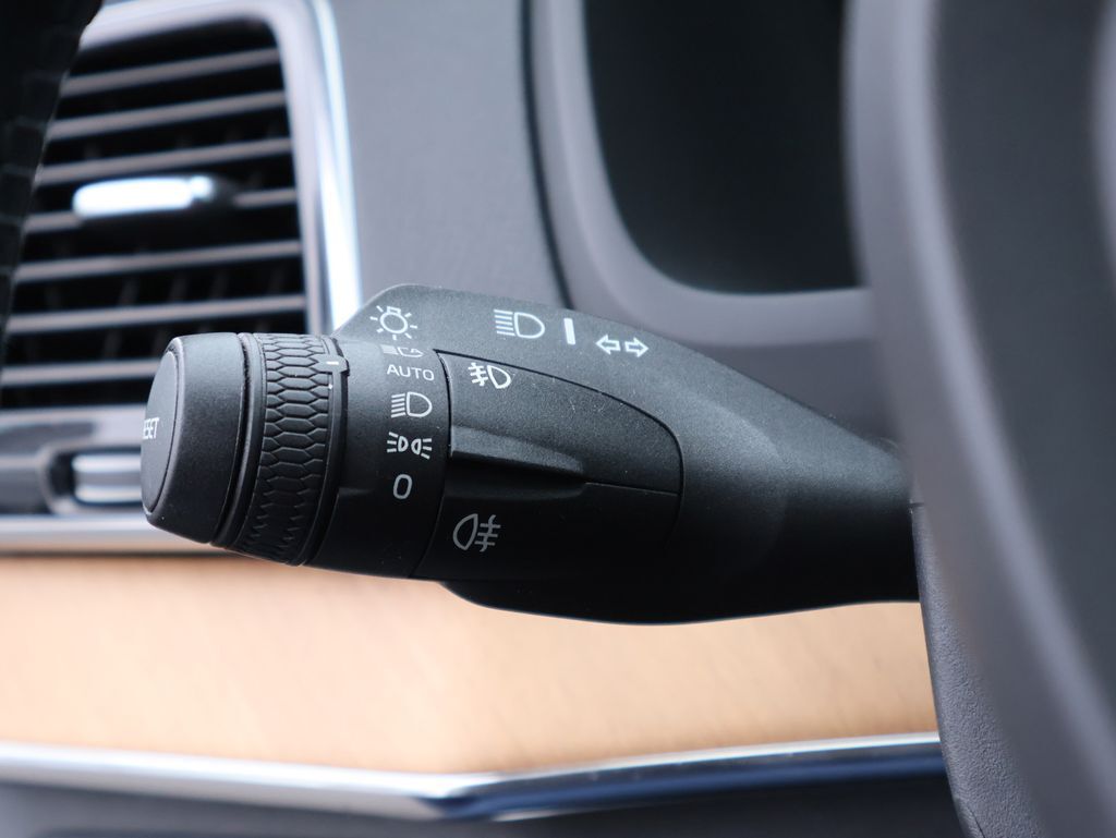 2021 Volvo XC90 T6 Momentum San Clemente CA