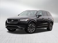 2021 Volvo XC90 T6 Momentum