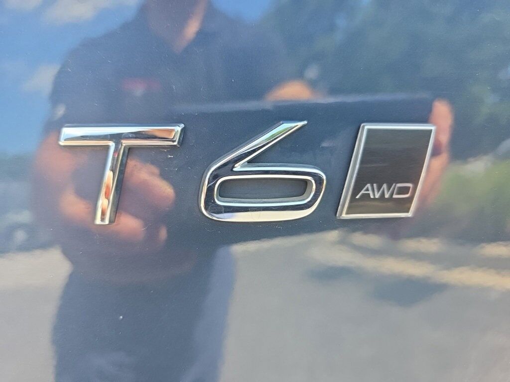 2021 Volvo XC90 T6 Momentum Hunt Valley MD