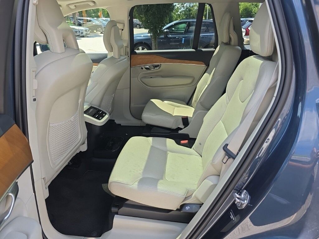 2021 Volvo XC90 T6 Momentum Hunt Valley MD