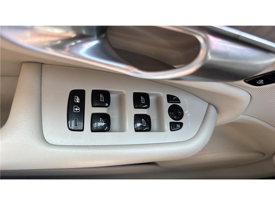 2021 Volvo XC90 T8 Inscription Recharge Plug-In Hybrid Sport Utility 4D Folsom CA