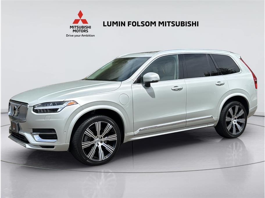 2021 Volvo XC90 T8 Inscription Recharge Plug-In Hybrid Sport Utility 4D