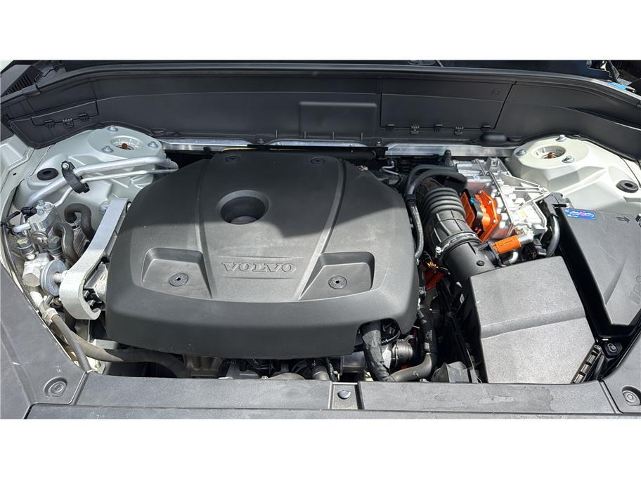 2021 Volvo XC90 T8 Inscription Recharge Plug-In Hybrid Sport Utility 4D Folsom CA