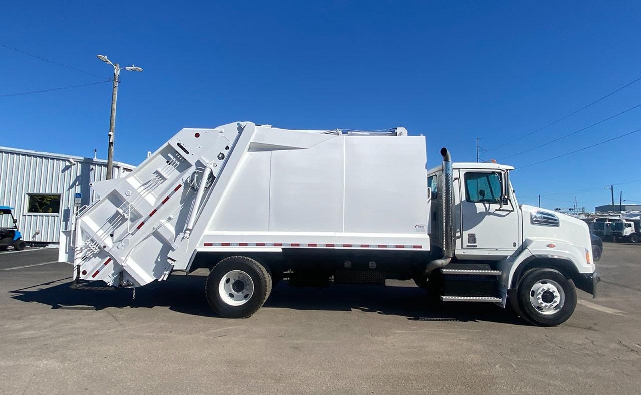 2021 Western Star 4700SB 20yd Pac Mac Rear Loader Garbage Truck Tampa FL