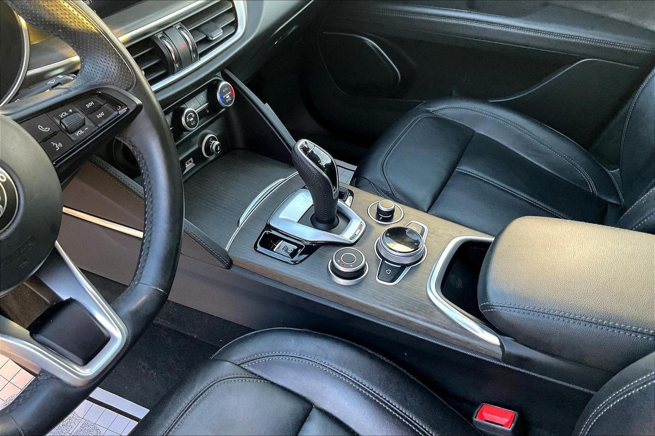 2022 ALFA ROMEO STELVIO TI Houston TX