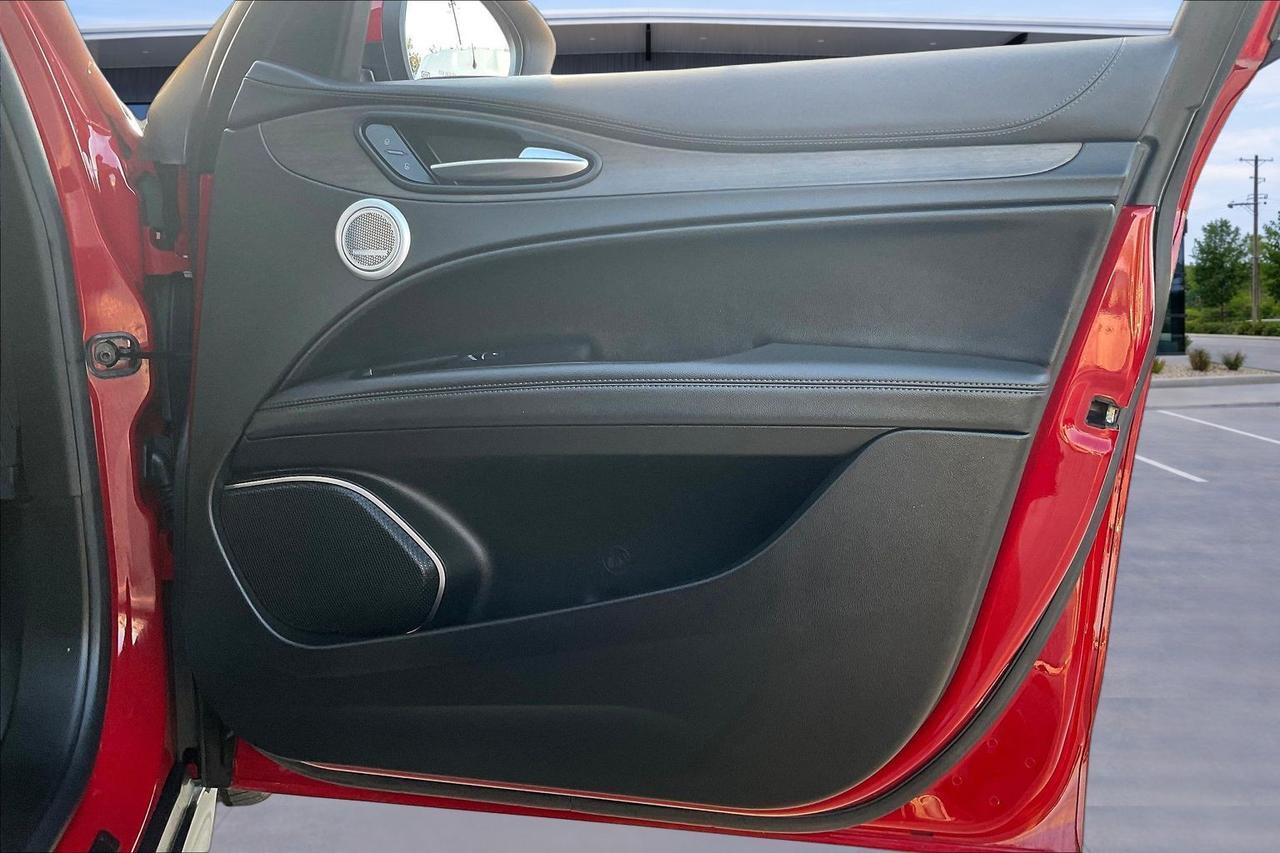 2022 ALFA ROMEO STELVIO TI Houston TX