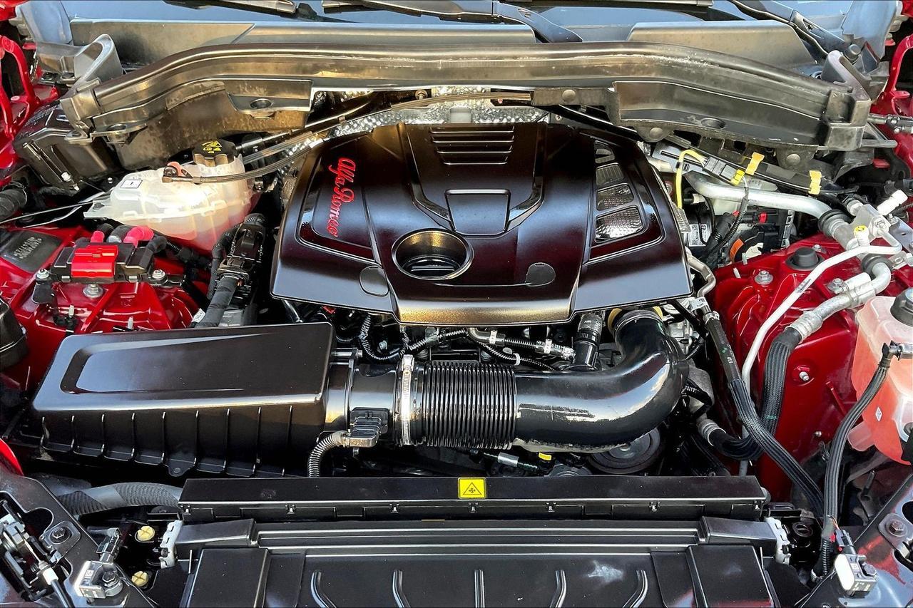 2022 ALFA ROMEO STELVIO TI Houston TX
