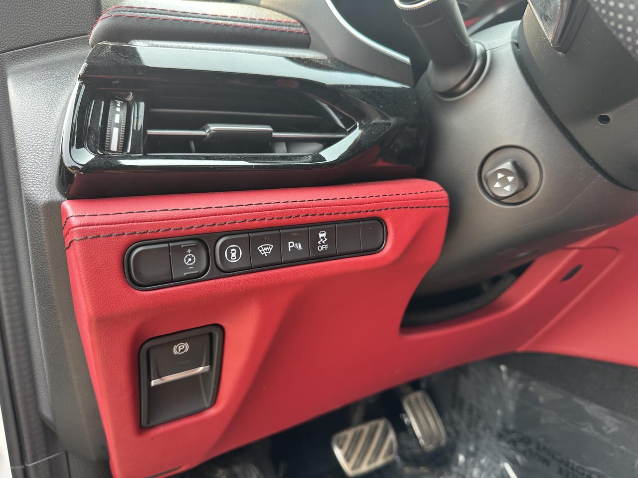2022 Acura MDX A-Spec | 3rd Row Seating | Pano Roof | Red Seats | Safety Package | 2nd Set Rim & Tire Redwater AB