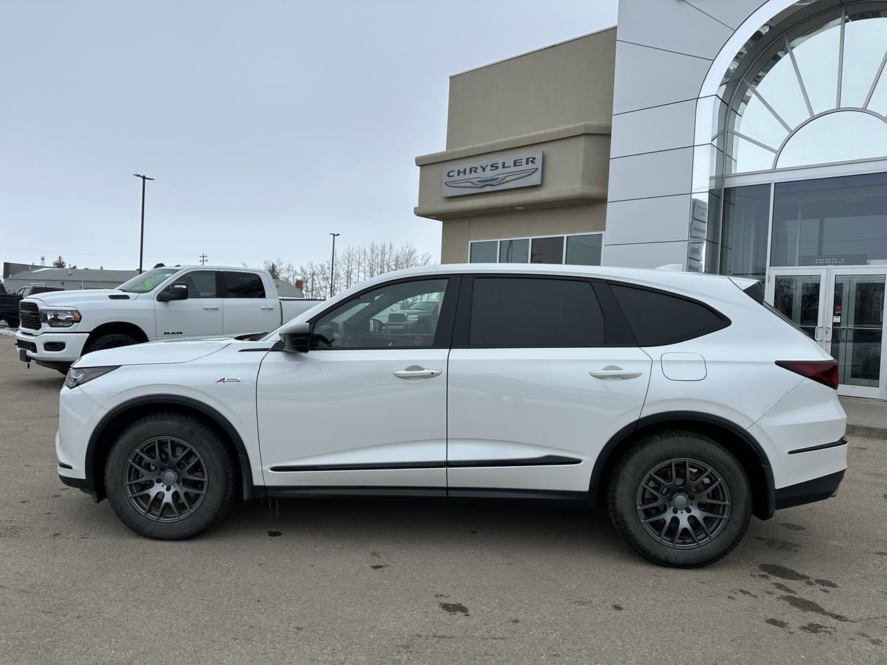 2022 Acura MDX A-Spec | 3rd Row Seating | Pano Roof | Red Seats | Safety Package | 2nd Set Rim & Tire Redwater AB