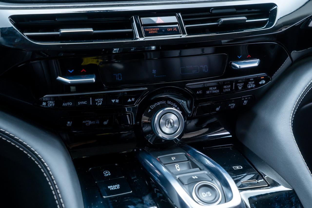2022 Acura MDX Advance 3rd Row Seating / ELS Studio 3D Audio / Moonroof Portland OR