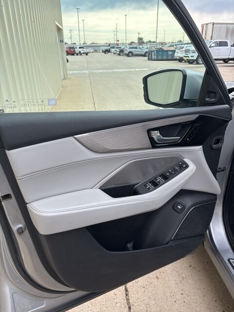 2022 Acura MDX Advance Watertown SD