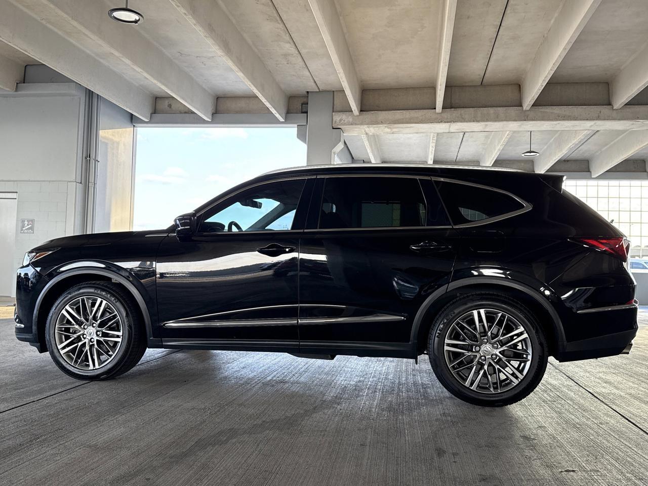 2022 Acura MDX w/Advance Package