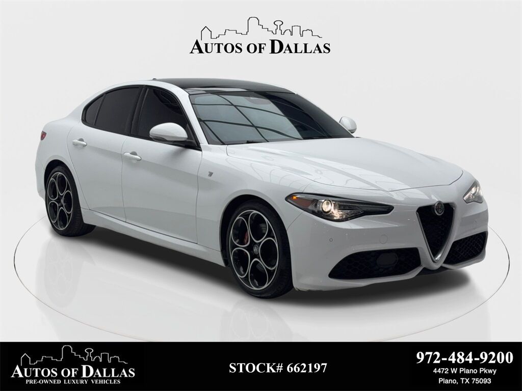 2022 Alfa Romeo Giulia Ti photo 11