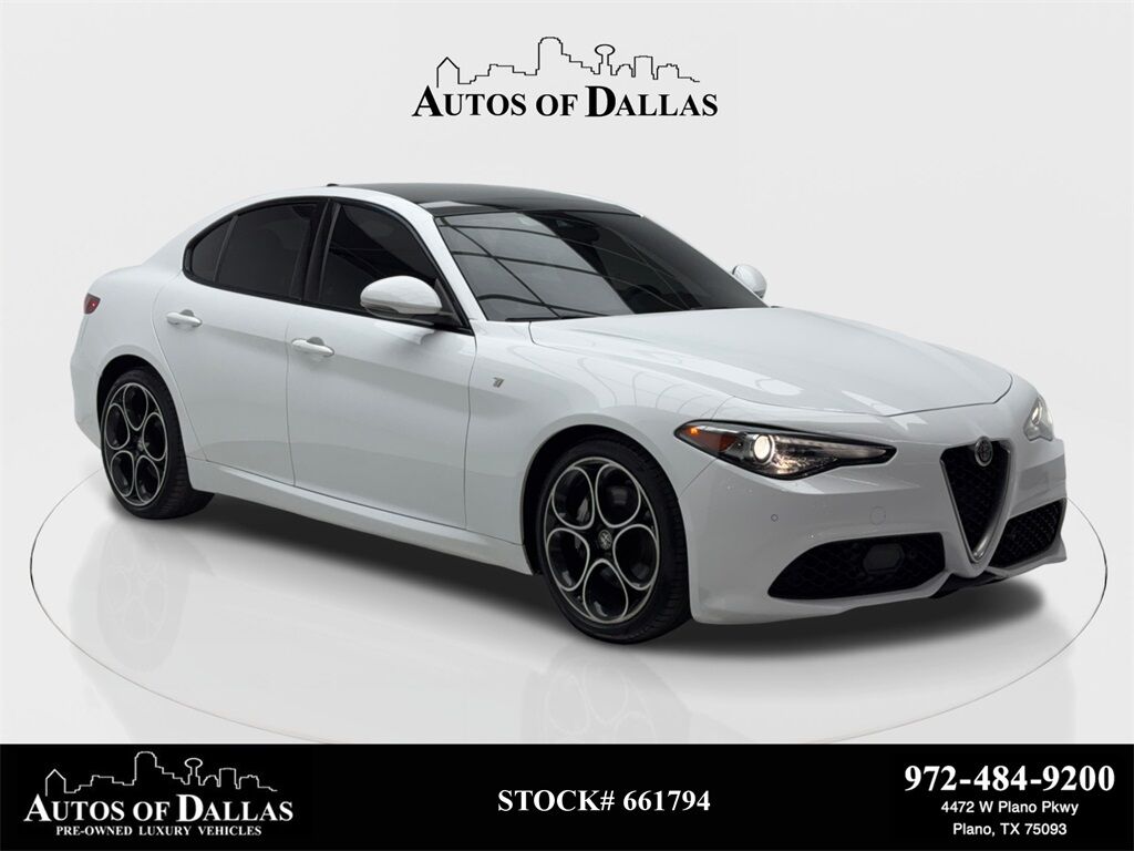 2022 Alfa Romeo Giulia Ti NAV,CAM,PANO,HTD STS,BLIND SPOT,19&quot; WLS Plano TX