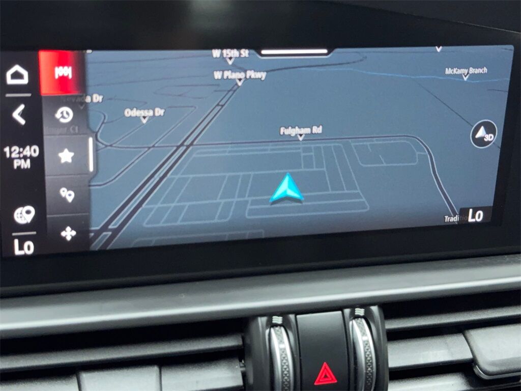 2022 Alfa Romeo Giulia Ti NAV,CAM,PANO,HTD STS,BLIND SPOT,19&quot; WLS Plano TX