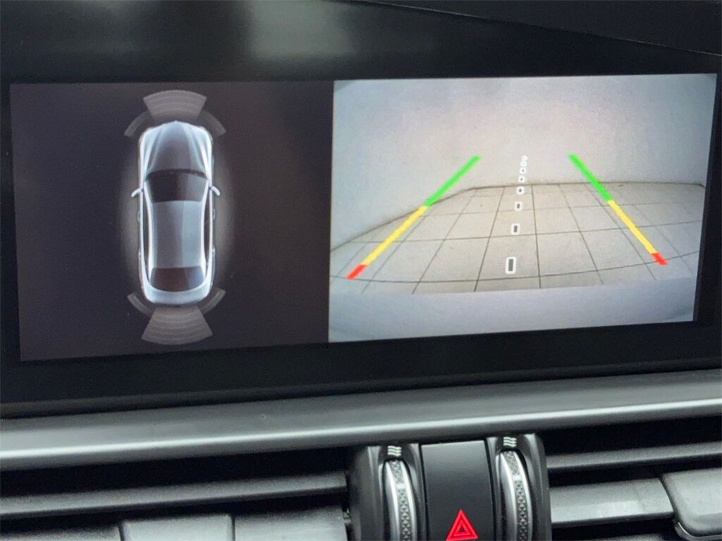 2022 Alfa Romeo Giulia Ti NAV,CAM,PANO,HTD STS,BLIND SPOT,19&quot; WLS Plano TX