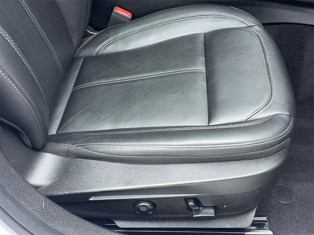 2022 Alfa Romeo Giulia Ti NAV,CAM,PANO,HTD STS,BLIND SPOT,19&quot; WLS Plano TX
