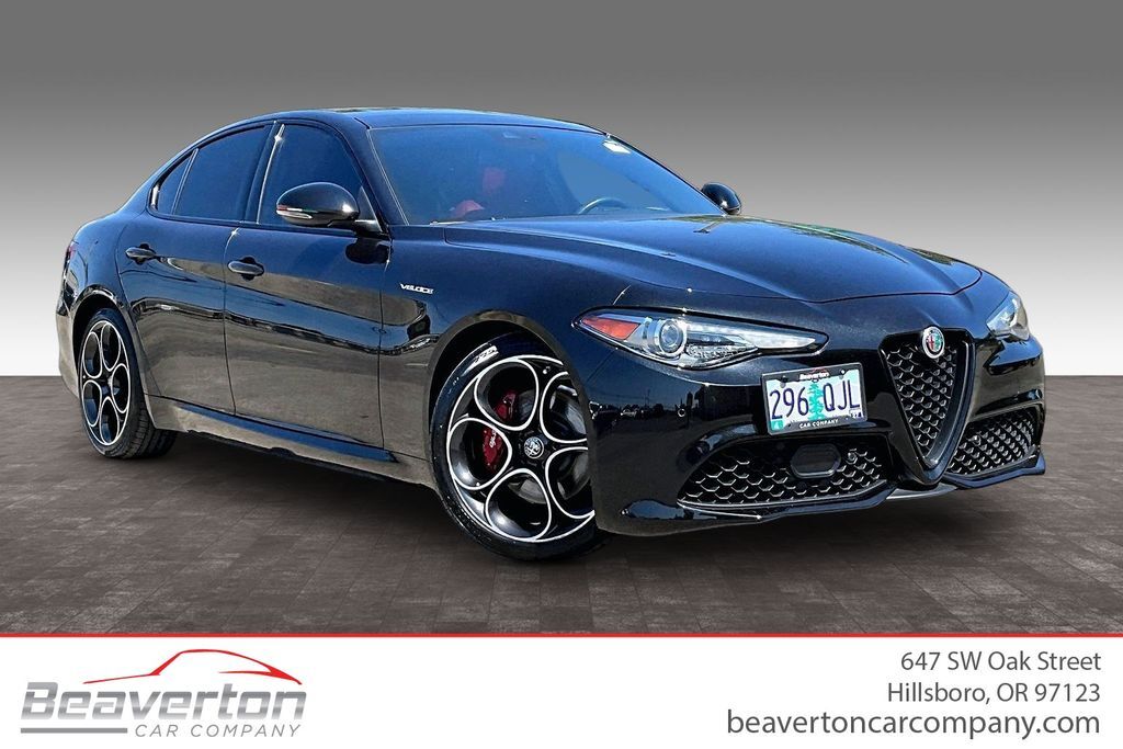 2022 Alfa Romeo Giulia Veloce